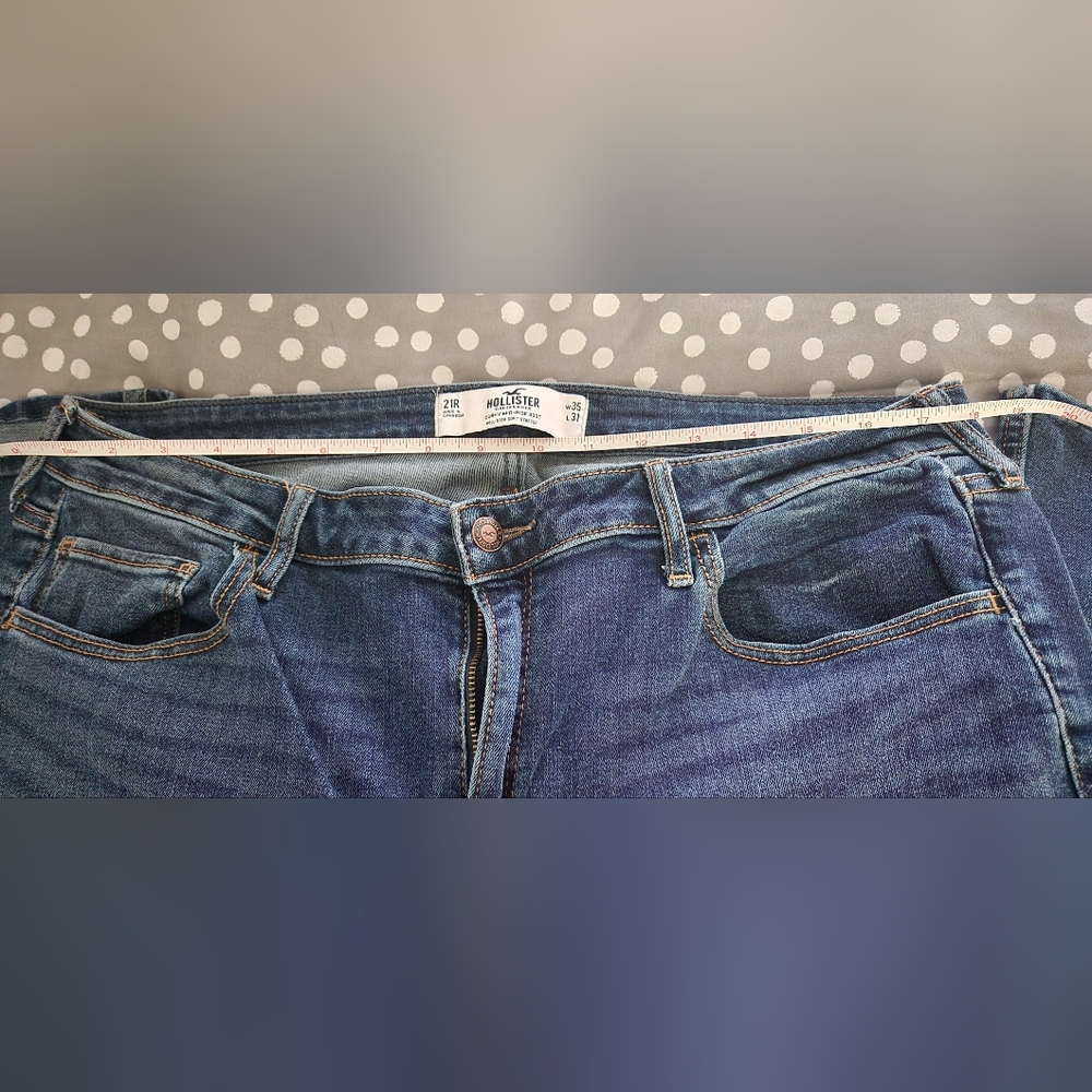 Curvy Mid-rise Bootcut Jeans
